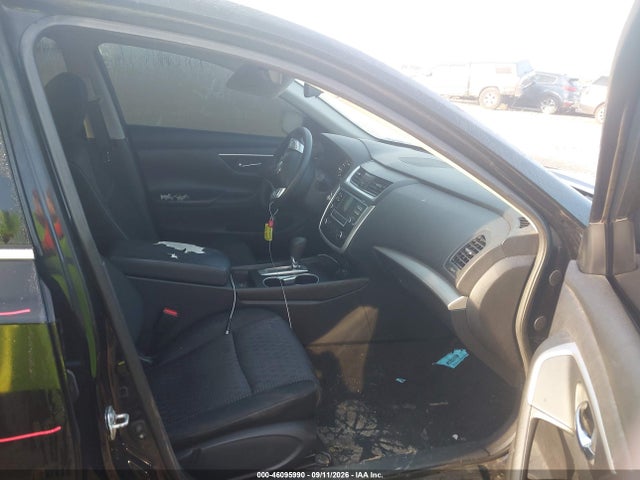 2016 Nissan Altima 2.5 S მანქანა იყიდება აუქციონზე, vin: 1N4AL3AP8GC111810, აუქციონის ნომერი: 46095990