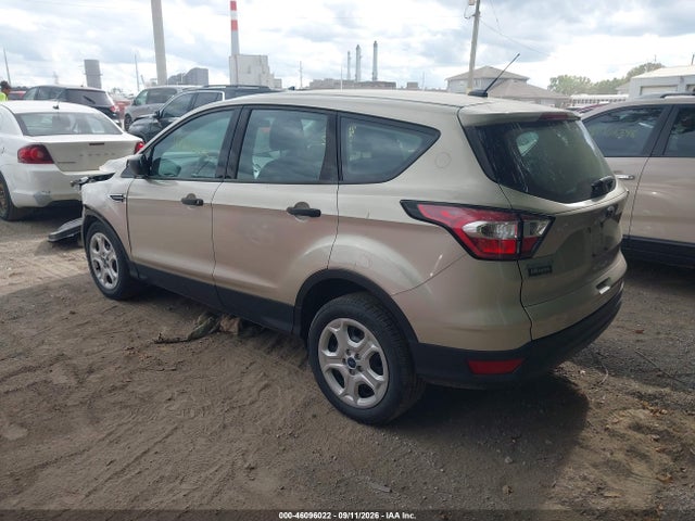 2017 Ford Escape S მანქანა იყიდება აუქციონზე, vin: 1FMCU0F71HUF04479, აუქციონის ნომერი: 46096022