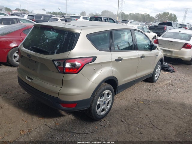 2017 Ford Escape S მანქანა იყიდება აუქციონზე, vin: 1FMCU0F71HUF04479, აუქციონის ნომერი: 46096022