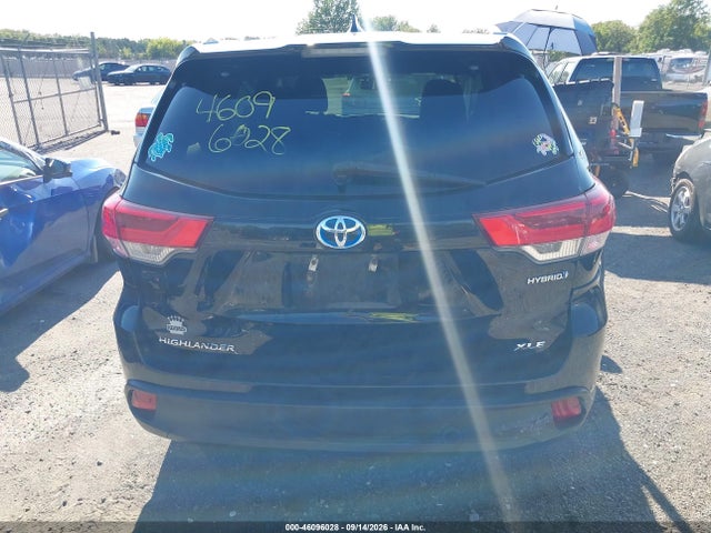 2017 Toyota Highlander Hybrid Xle მანქანა იყიდება აუქციონზე, vin: 5TDJGRFH8HS024735, აუქციონის ნომერი: 46096028