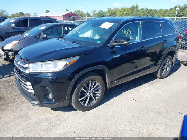 2017 Toyota Highlander Hybrid Xle მანქანა იყიდება აუქციონზე, vin: 5TDJGRFH8HS024735, აუქციონის ნომერი: 46096028