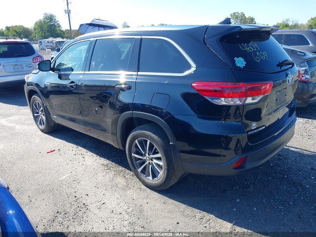 2017 Toyota Highlander Hybrid Xle მანქანა იყიდება აუქციონზე, vin: 5TDJGRFH8HS024735, აუქციონის ნომერი: 46096028