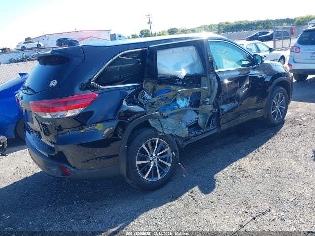 2017 Toyota Highlander Hybrid Xle მანქანა იყიდება აუქციონზე, vin: 5TDJGRFH8HS024735, აუქციონის ნომერი: 46096028