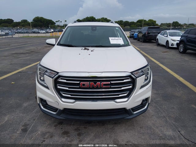 46096039 :رقم المزاد ، 3GKALPEV5NL163153 vin ، 2022 Gmc Terrain Fwd Slt مزاد بيع