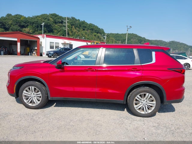 Продаж на аукціоні авто 2023 Mitsubishi Outlander Es 2.5 S-awc, vin: JA4J4TA84PZ014630, номер лоту: 46096046