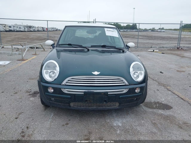 Продаж на аукціоні авто 2003 Mini Cooper, vin: WMWRC33463TE15115, номер лоту: 46096071