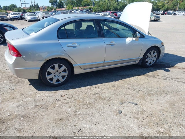 46096077 :رقم المزاد ، 2HGFA16508H319455 vin ، 2008 Honda Civic Lx مزاد بيع