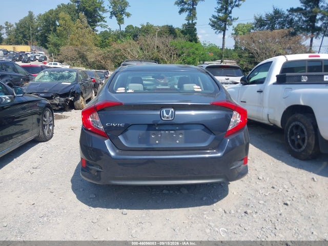 Продаж на аукціоні авто 2018 Honda Civic Lx, vin: 2HGFC2F56JH610242, номер лоту: 46096083