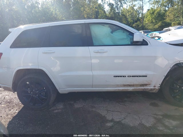 46096093 :رقم المزاد ، 1C4RJFAG8MC705670 vin ، 2021 Jeep Grand Cherokee Laredo X 4x4 مزاد بيع