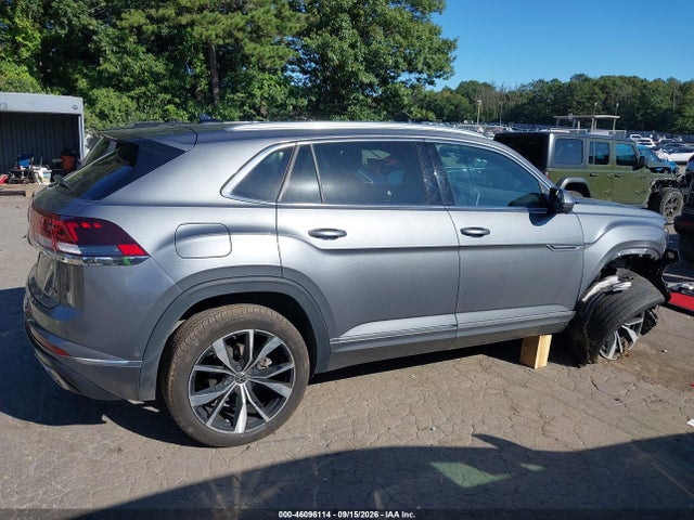 Auction sale of the 2025 Volkswagen Atlas Cross Sport 2.0t Sel Premium R-line, vin: 1V2FE2CA2SC207159, lot number: 46096114