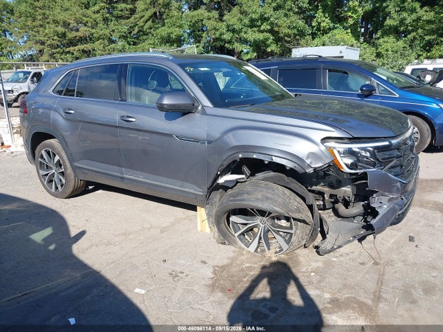 Auction sale of the 2025 Volkswagen Atlas Cross Sport 2.0t Sel Premium R-line, vin: 1V2FE2CA2SC207159, lot number: 46096114