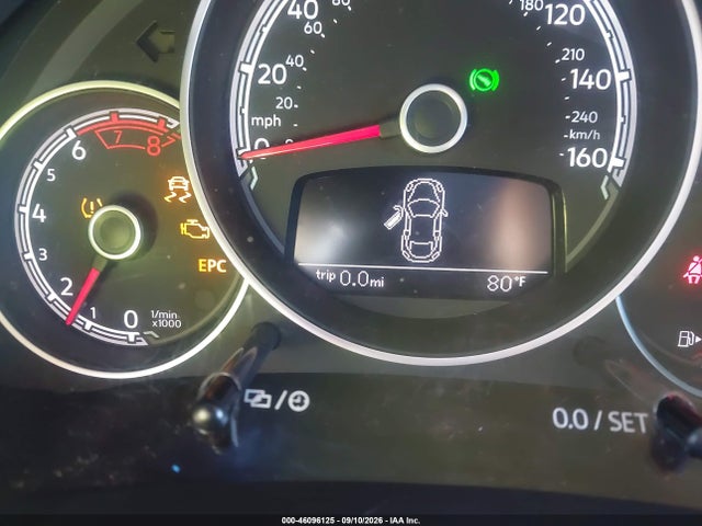 46096125 :رقم المزاد ، 3VWFD7AT7JM712307 vin ، 2018 Volkswagen Beetle 2.0t Coast/2.0t S مزاد بيع