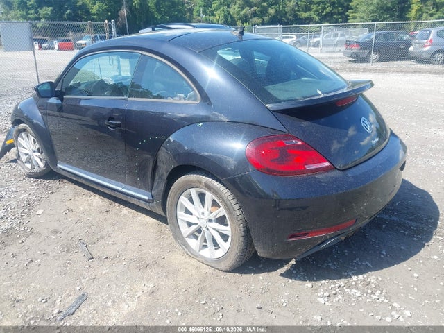 46096125 :رقم المزاد ، 3VWFD7AT7JM712307 vin ، 2018 Volkswagen Beetle 2.0t Coast/2.0t S مزاد بيع
