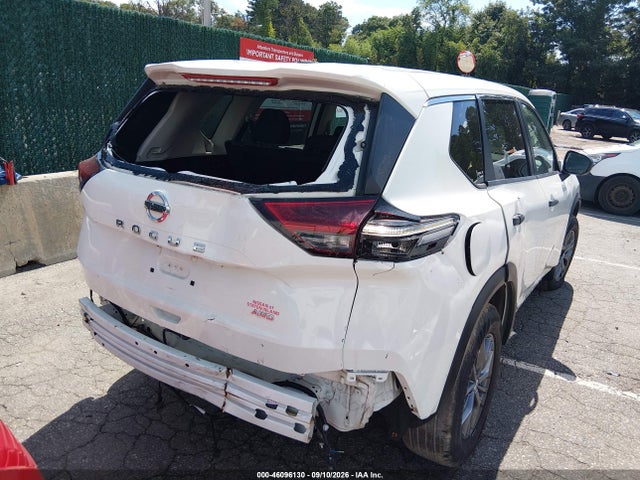 46096130 :رقم المزاد ، 5N1AT3AB1MC805888 vin ، 2021 Nissan Rogue S Intelligent Awd مزاد بيع
