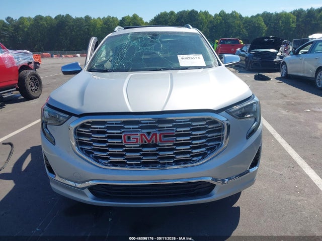 46096176 :رقم المزاد ، 3GKALSEX5JL193445 vin ، 2018 Gmc Terrain Denali مزاد بيع