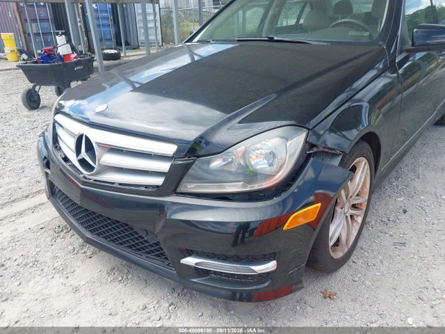Продаж на аукціоні авто 2013 Mercedes-benz C 300 Sport 4matic, vin: WDDGF8AB3DA880483, номер лоту: 46096190