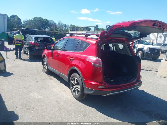 2017 Toyota Rav4 Xle მანქანა იყიდება აუქციონზე, vin: JTMRFREV3HJ159163, აუქციონის ნომერი: 46096194