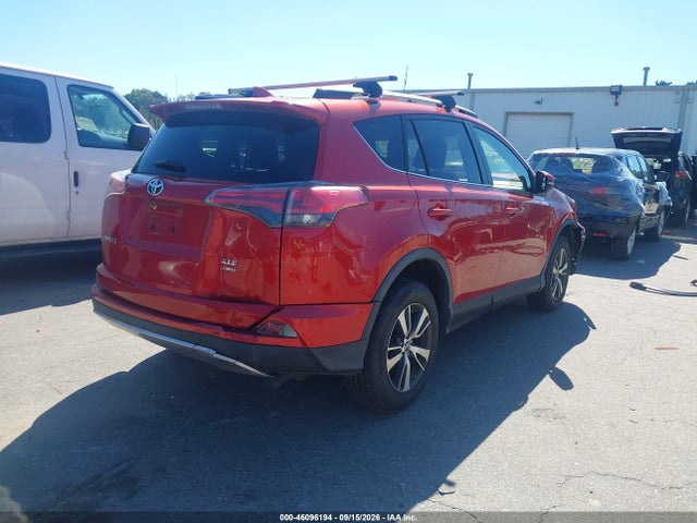 2017 Toyota Rav4 Xle მანქანა იყიდება აუქციონზე, vin: JTMRFREV3HJ159163, აუქციონის ნომერი: 46096194