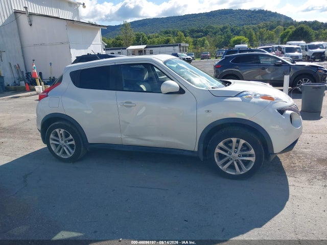 46096197 :رقم المزاد ، JN8AF5MV3DT218304 vin ، 2013 Nissan Juke Sv مزاد بيع