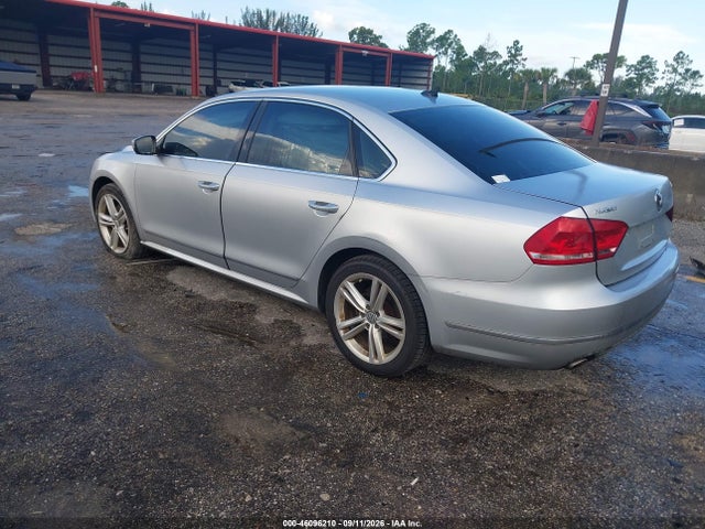 Aukcja sprzedaży 2015 Volkswagen Passat 2.0l Tdi Sel Premium, vin: 1VWCV7A31FC003512, numer aukcji: 46096210