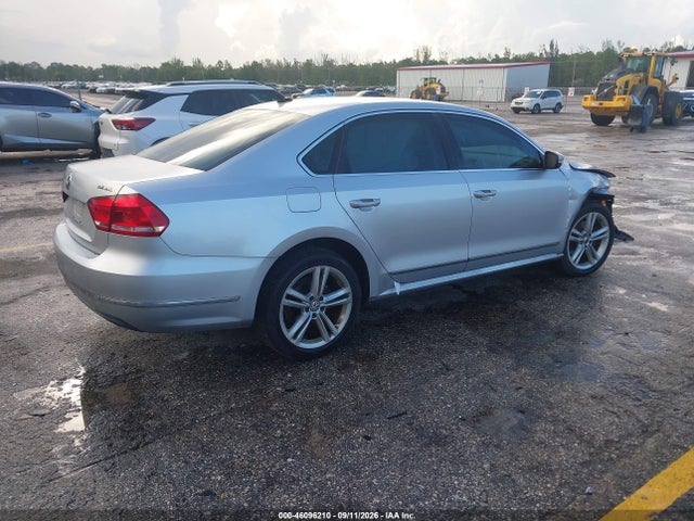 Aukcja sprzedaży 2015 Volkswagen Passat 2.0l Tdi Sel Premium, vin: 1VWCV7A31FC003512, numer aukcji: 46096210
