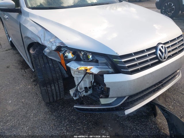 Aukcja sprzedaży 2015 Volkswagen Passat 2.0l Tdi Sel Premium, vin: 1VWCV7A31FC003512, numer aukcji: 46096210