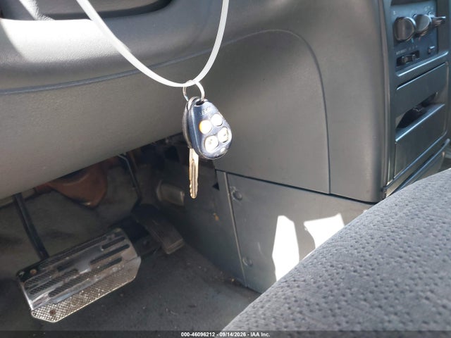 2002 Nissan Quest Se მანქანა იყიდება აუქციონზე, vin: 4N2ZN16T72D821458, აუქციონის ნომერი: 46096212