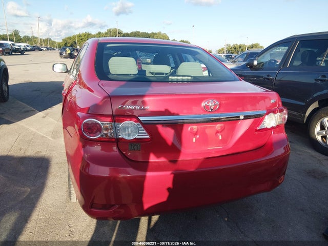 46096221 :رقم المزاد ، 2T1BU4EE3DC935081 vin ، 2013 Toyota Corolla Le مزاد بيع