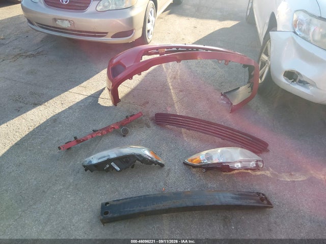 46096221 :رقم المزاد ، 2T1BU4EE3DC935081 vin ، 2013 Toyota Corolla Le مزاد بيع