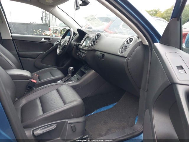 Продаж на аукціоні авто 2017 Volkswagen Tiguan 2.0t Wolfsburg Edition, vin: WVGSV7AX4HW501668, номер лоту: 46096230
