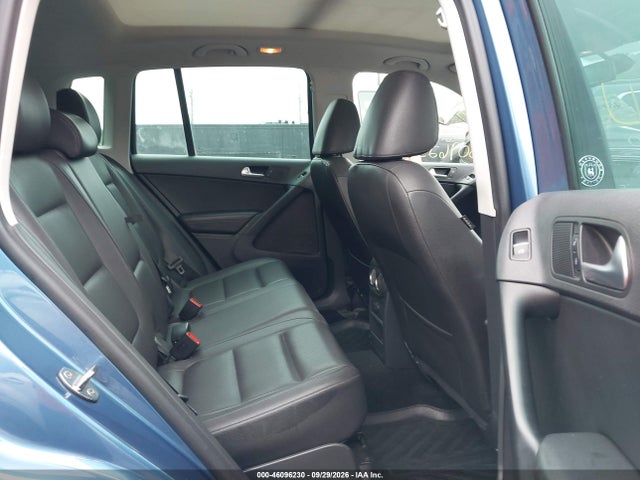 Продаж на аукціоні авто 2017 Volkswagen Tiguan 2.0t Wolfsburg Edition, vin: WVGSV7AX4HW501668, номер лоту: 46096230