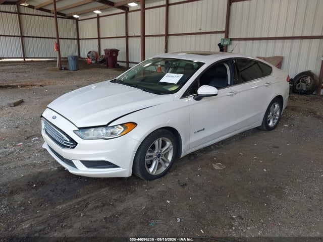 Ford Fusion Hybrid Se 2018 3FA6P0LU3JR210300 Image 2
