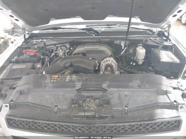 46096243 :رقم المزاد ، 1GNSKKE71ER163335 vin ، 2014 Chevrolet Suburban Ltz مزاد بيع