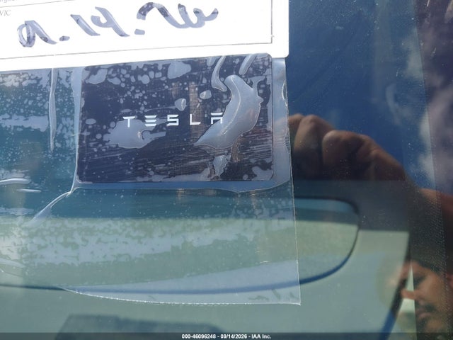 7SAYGDED4TF622630 Tesla Model Y Premium Rear-wheel Drive/rear-wheel Drive