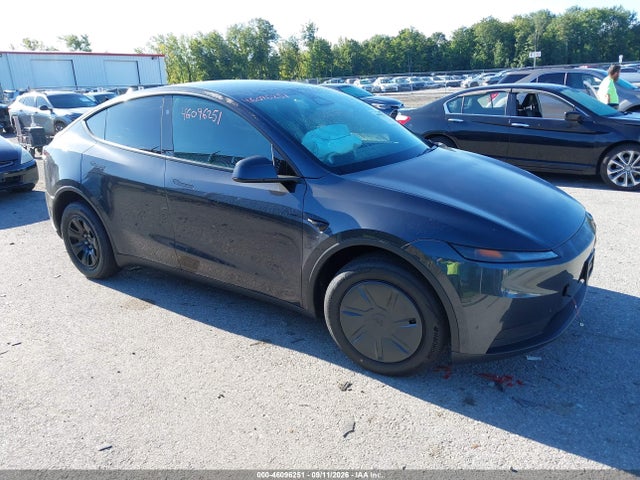 Tesla Model Y Premium Rear-wheel Drive/rear-wheel Drive 2026 7SAYGDED8TF696083 главное изображение