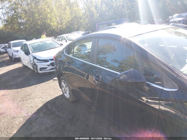 2017 Chevrolet Cruze Lt Auto მანქანა იყიდება აუქციონზე, vin: 1G1BE5SM2H7236023, აუქციონის ნომერი: 46096260