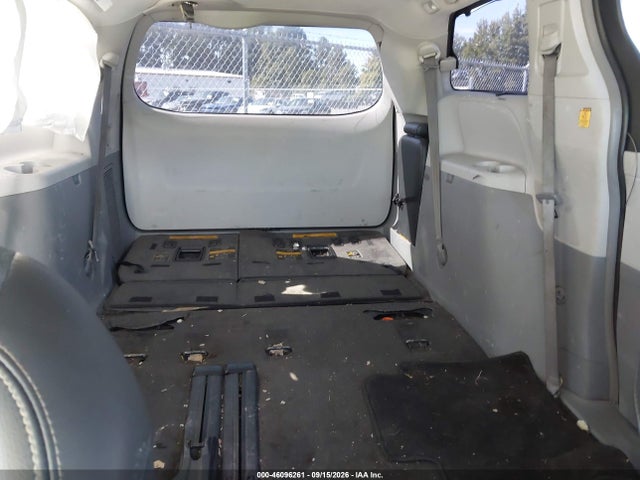 Продаж на аукціоні авто 2012 Toyota Sienna Se 8 Passenger, vin: 5TDXK3DC1CS193727, номер лоту: 46096261