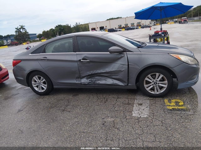 46096311 :رقم المزاد ، 5NPEB4ACXDH747744 vin ، 2013 Hyundai Sonata Gls مزاد بيع