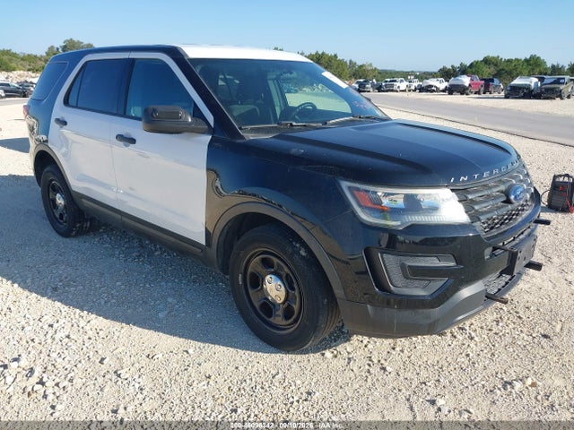 46096342 :رقم المزاد ، 1FM5K8AT1JGA57903 vin ، 2018 Ford Police Interceptor Utility مزاد بيع