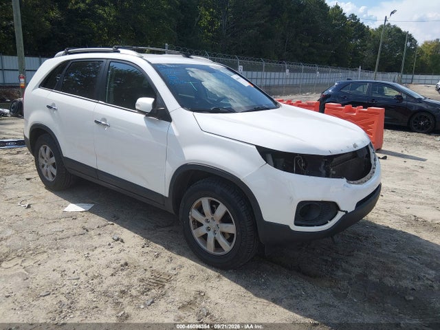 46096354 :رقم المزاد ، 5XYKT3A69DG348609 vin ، 2013 Kia Sorento Lx مزاد بيع