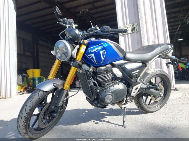 Продаж на аукціоні авто 2025 Triumph Motorcycle Speed 400, vin: SMTT127Y3SNA30637, номер лоту: 46096374