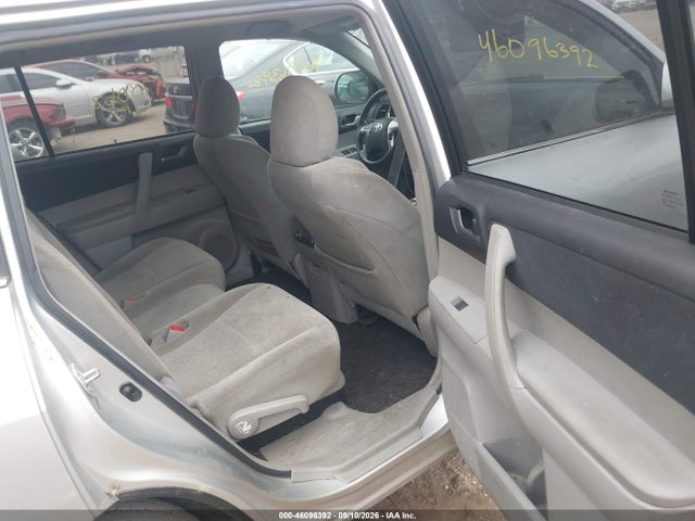 Продажа на аукционе авто 2012 Toyota Highlander Base V6, vin: 5TDBK3EH5CS140002, номер лота: 46096392