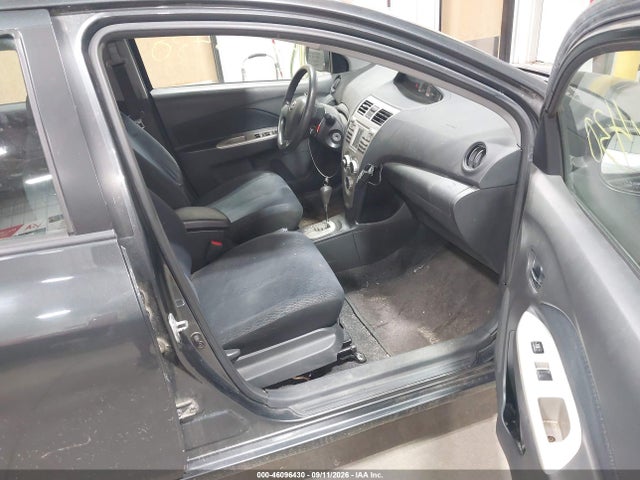 46096430 :رقم المزاد ، JTDBT923281232522 vin ، 2008 Toyota Yaris مزاد بيع