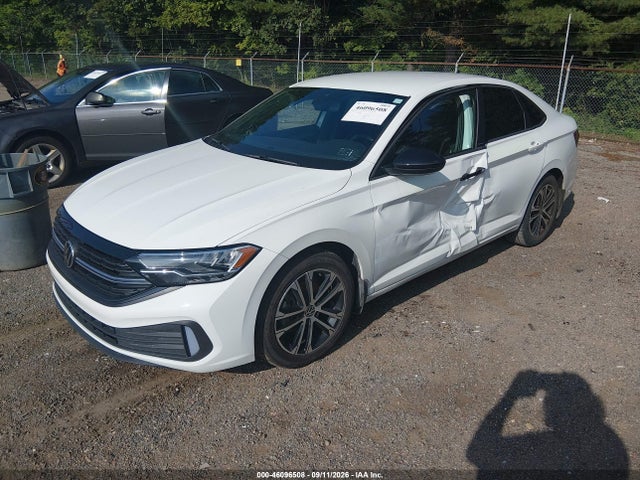 2024 Volkswagen Jetta 1.5t Sport მანქანა იყიდება აუქციონზე, vin: 3VWBM7BU2RM036642, აუქციონის ნომერი: 46096508