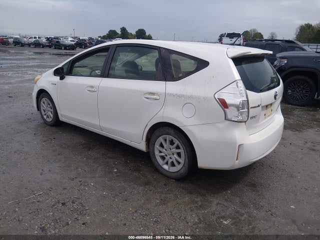 Продажа на аукционе авто 2012 Toyota Prius V Two, vin: JTDZN3EU0C3162610, номер лота: 46096545