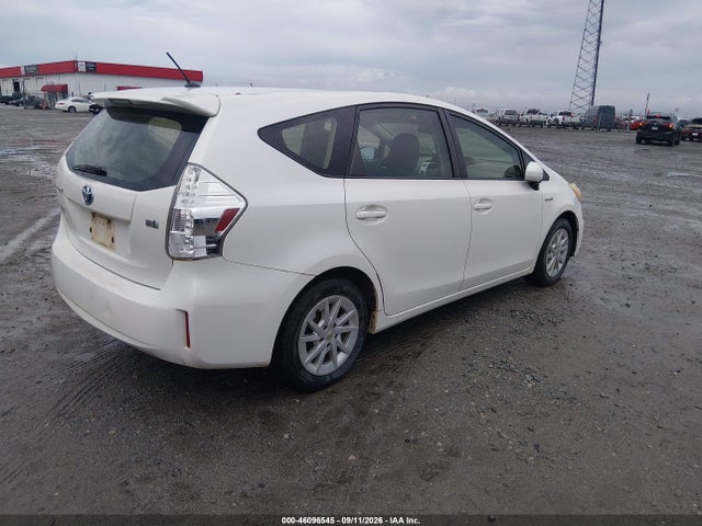 Продажа на аукционе авто 2012 Toyota Prius V Two, vin: JTDZN3EU0C3162610, номер лота: 46096545
