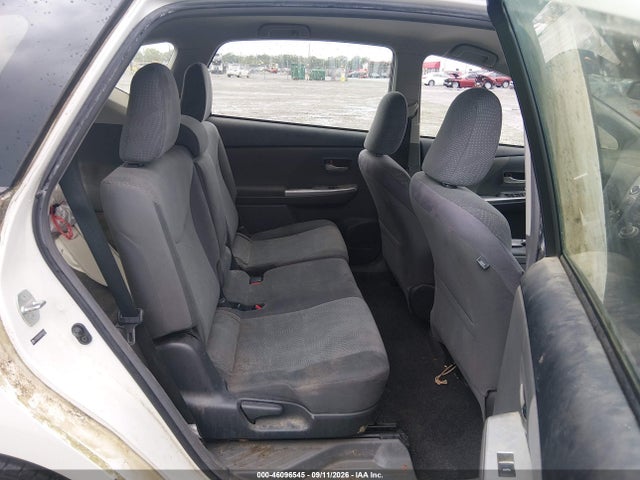Продажа на аукционе авто 2012 Toyota Prius V Two, vin: JTDZN3EU0C3162610, номер лота: 46096545