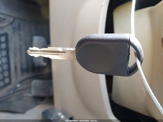 2005 Ford F-150 Stx/xl/xlt მანქანა იყიდება აუქციონზე, vin: 1FTRX12W35NB48244, აუქციონის ნომერი: 46096553