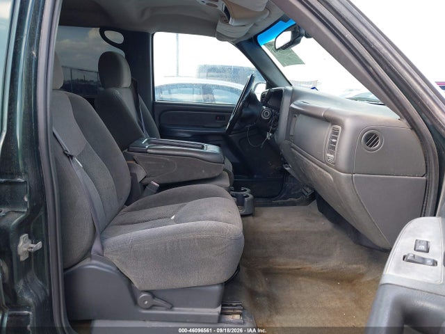 Продажа на аукционе авто 2005 Chevrolet Silverado 1500 Ls, vin: 2GCEC13T651281127, номер лота: 46096561