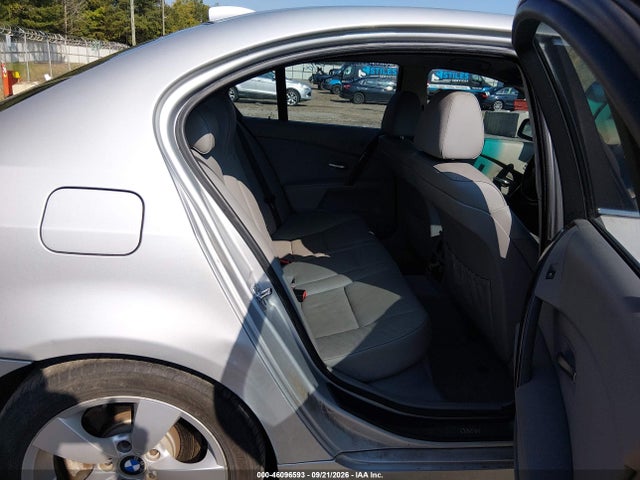 2005 Bmw 525i მანქანა იყიდება აუქციონზე, vin: WBANA53555B859326, აუქციონის ნომერი: 46096593